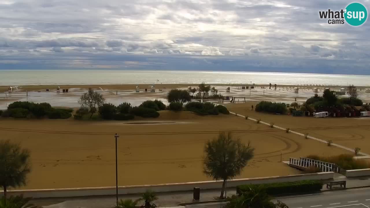 Caorle Plage Levante livecam – Hotel Alexander