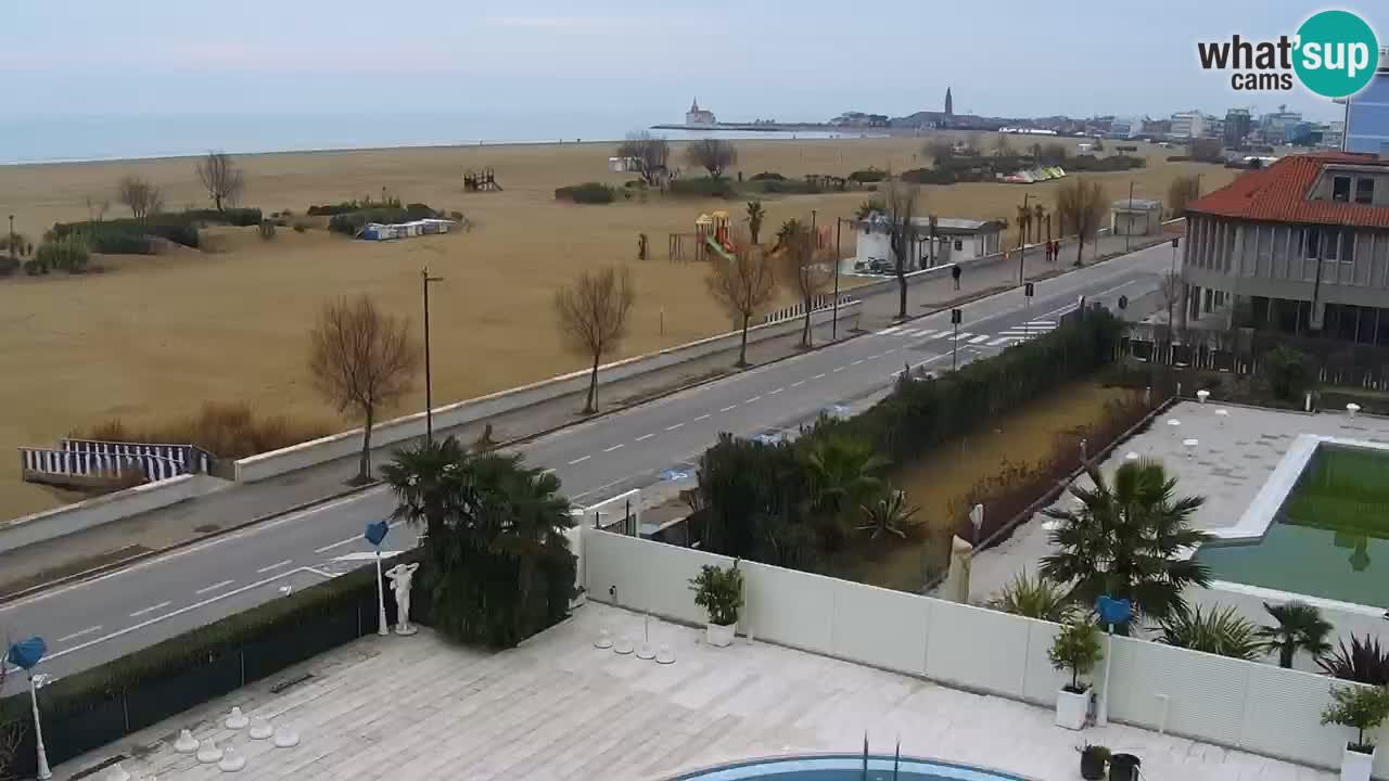 Caorle Plage Levante livecam – Hotel Alexander