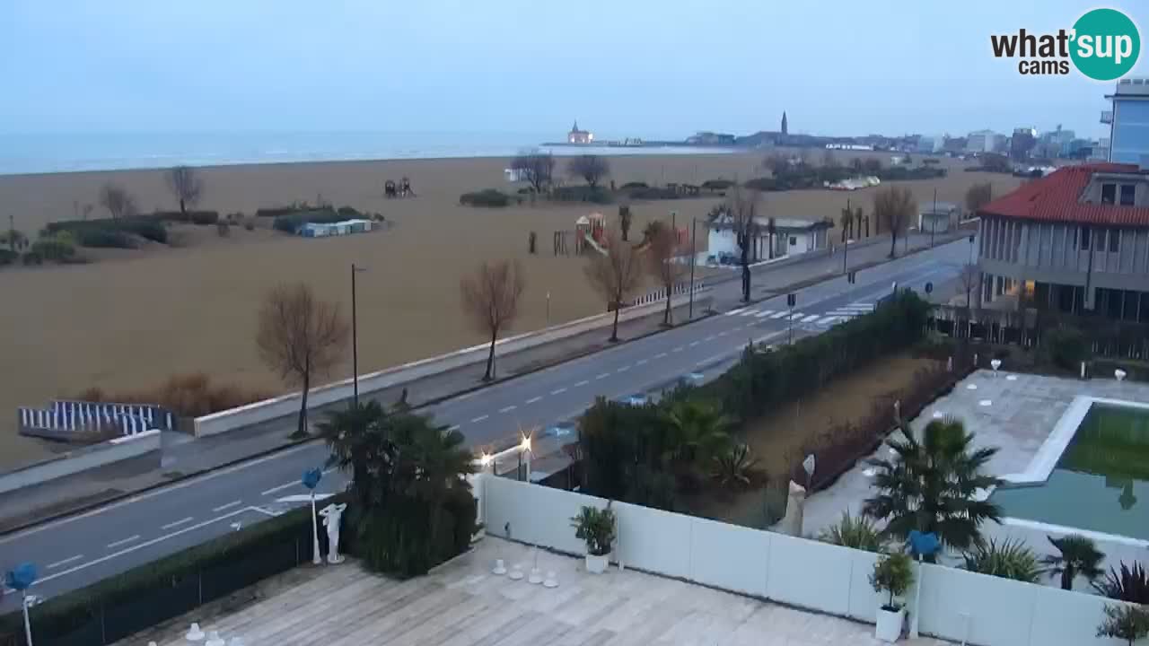 Caorle Levante beach webcam – Hotel Alexander