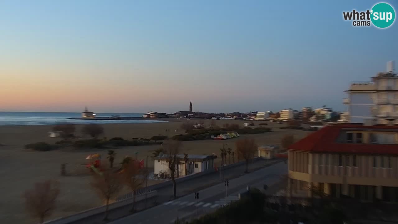 Caorle Plage Levante livecam – Hotel Alexander