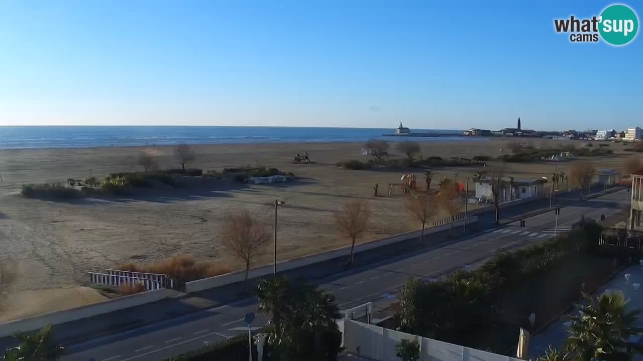 Caorle Plage Levante livecam – Hotel Alexander