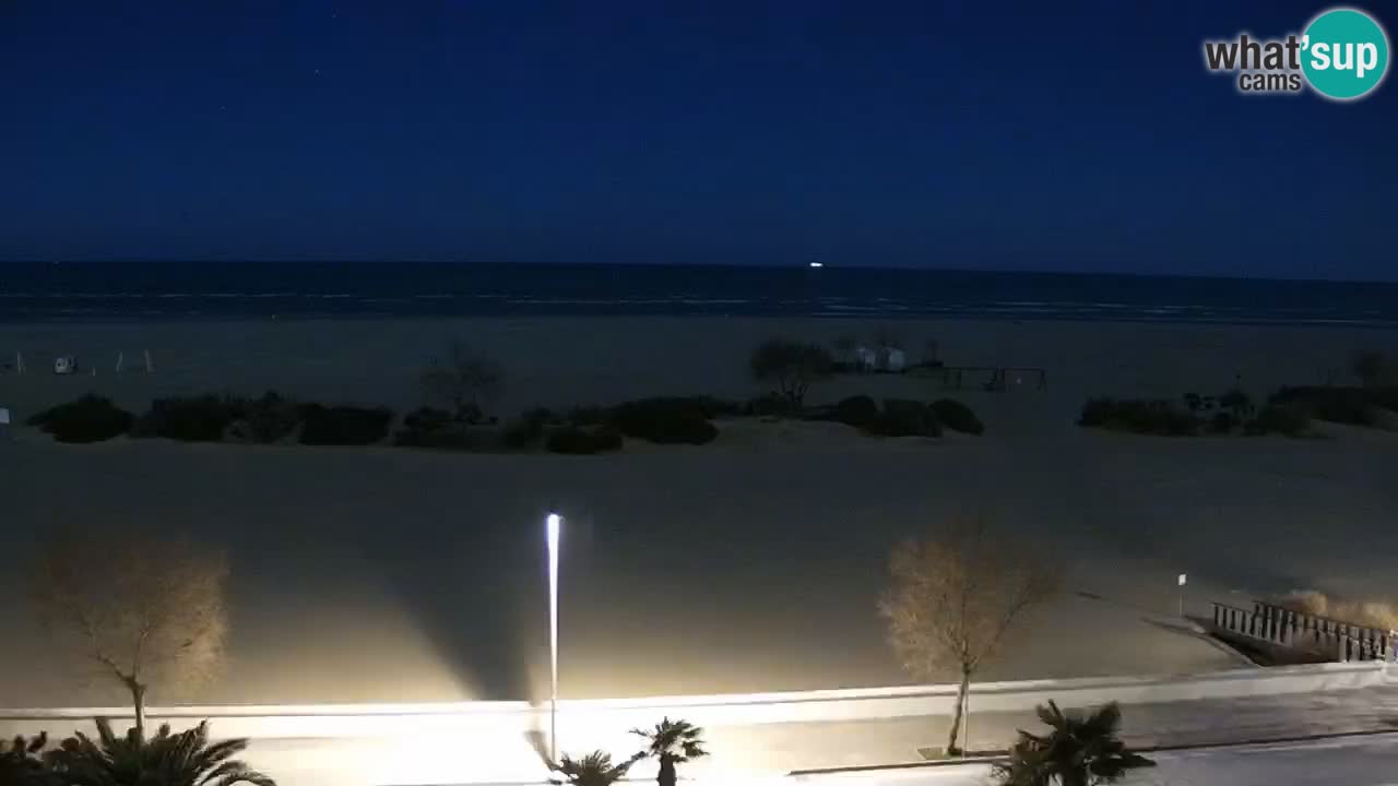 Caorle Plage Levante livecam – Hotel Alexander