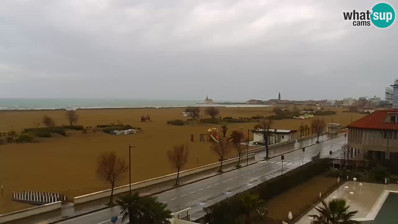 Caorle Levante beach webcam – Hotel Alexander