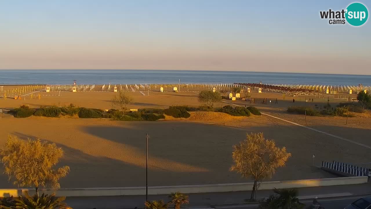 Caorle Plage Levante livecam – Hotel Alexander