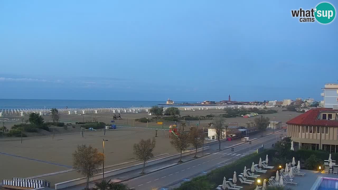 Caorle Levante beach webcam – Hotel Alexander