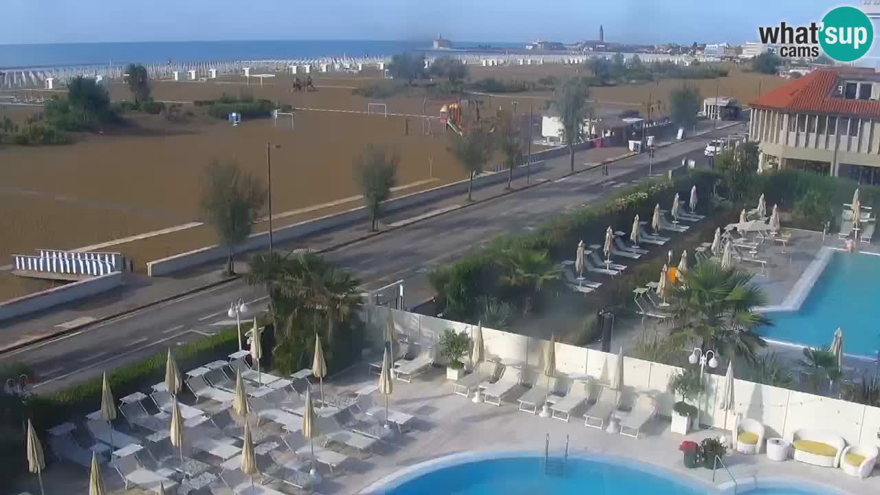 Caorle Levante beach webcam – Hotel Alexander