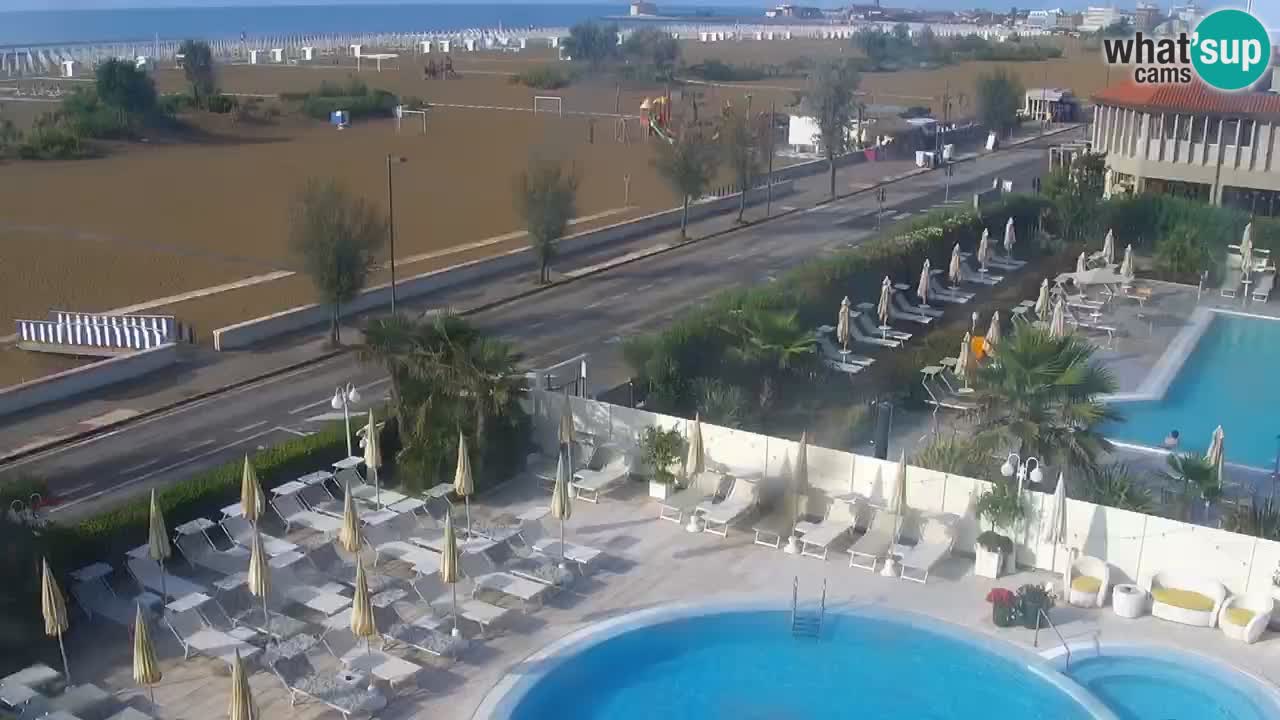 Caorle Levante beach webcam – Hotel Alexander