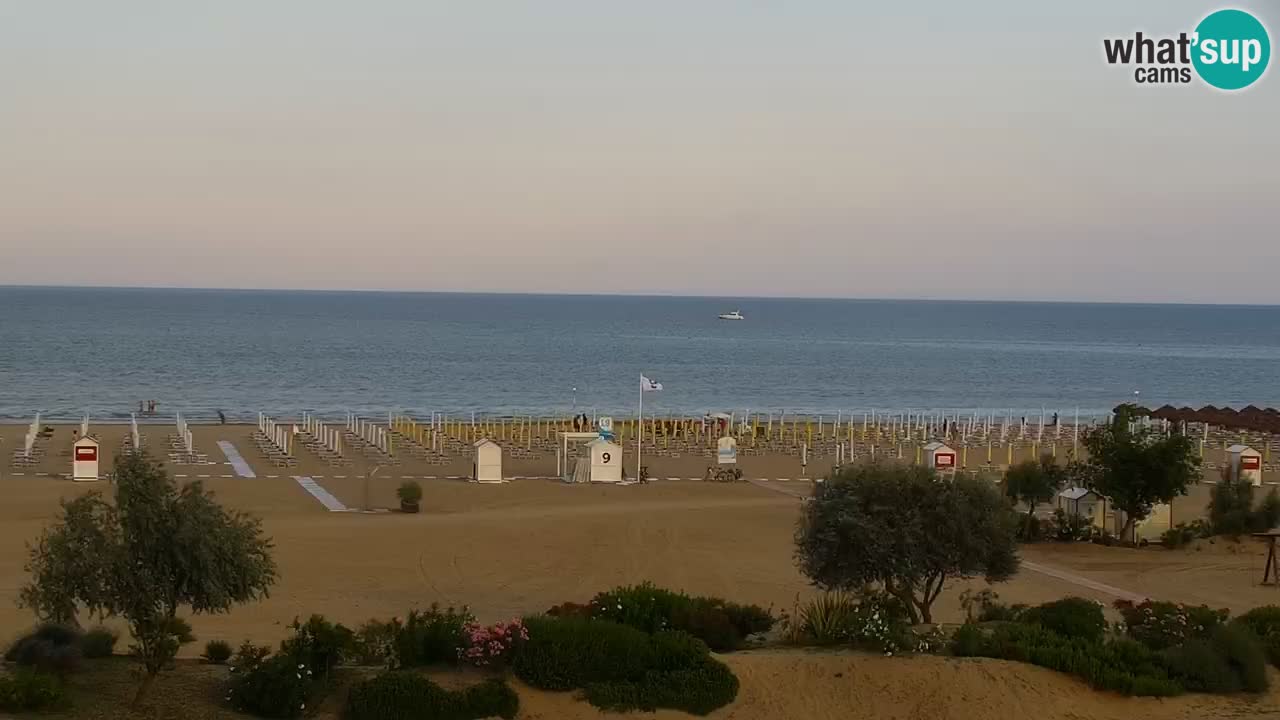 Caorle Levante beach webcam – Hotel Alexander