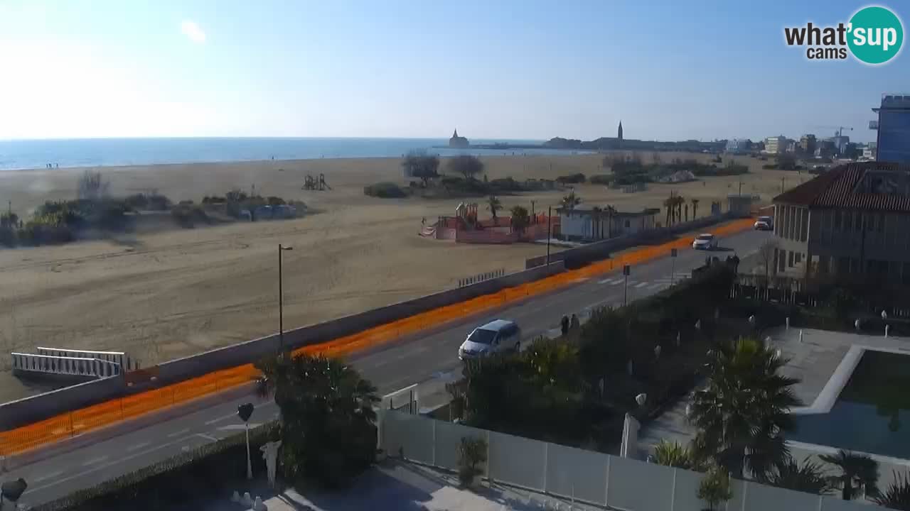 Caorle Plage Levante livecam – Hotel Alexander