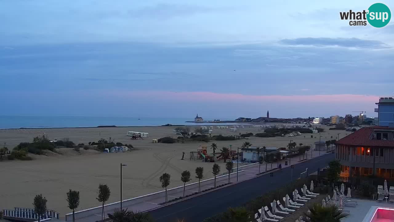 Caorle Oststrand webcam – Hotel Alexander – Levante