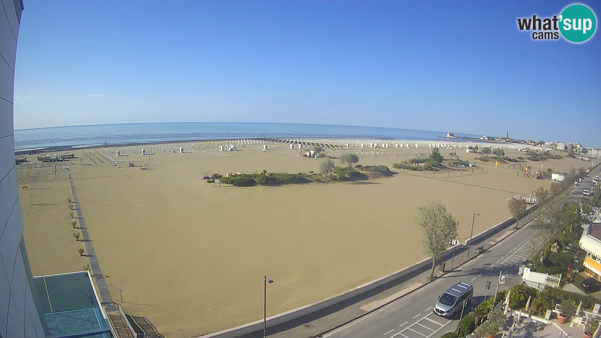 Hotel Panoramic v živo Caorle plaža Levante spletna kamera – Italija