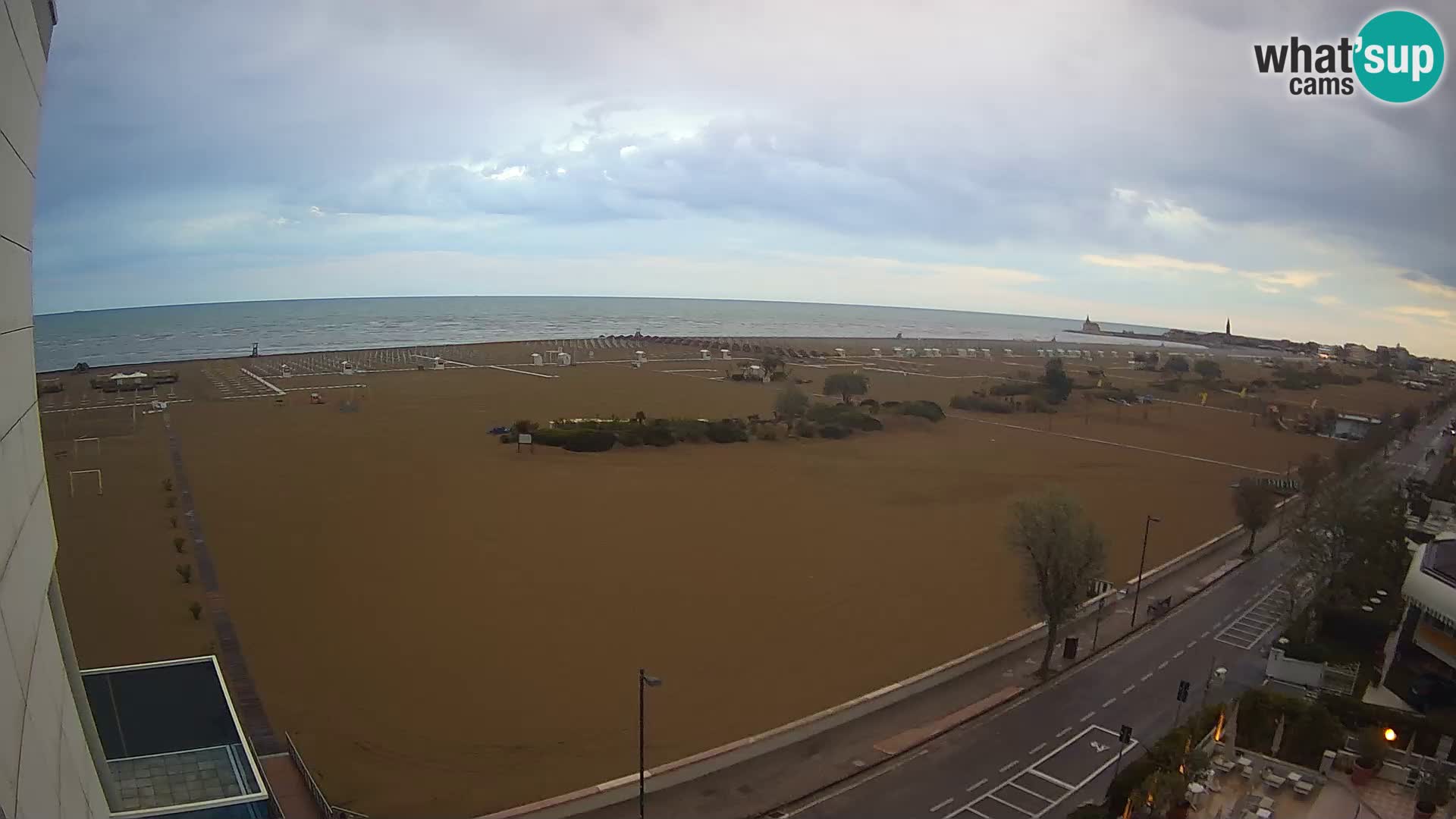Hotel Panoramic v živo Caorle plaža Levante spletna kamera – Italija