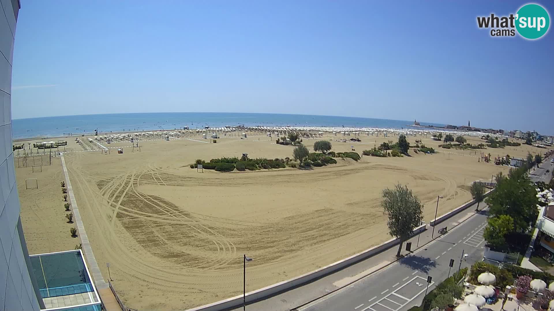 Hotel Panoramic v živo Caorle plaža Levante spletna kamera – Italija