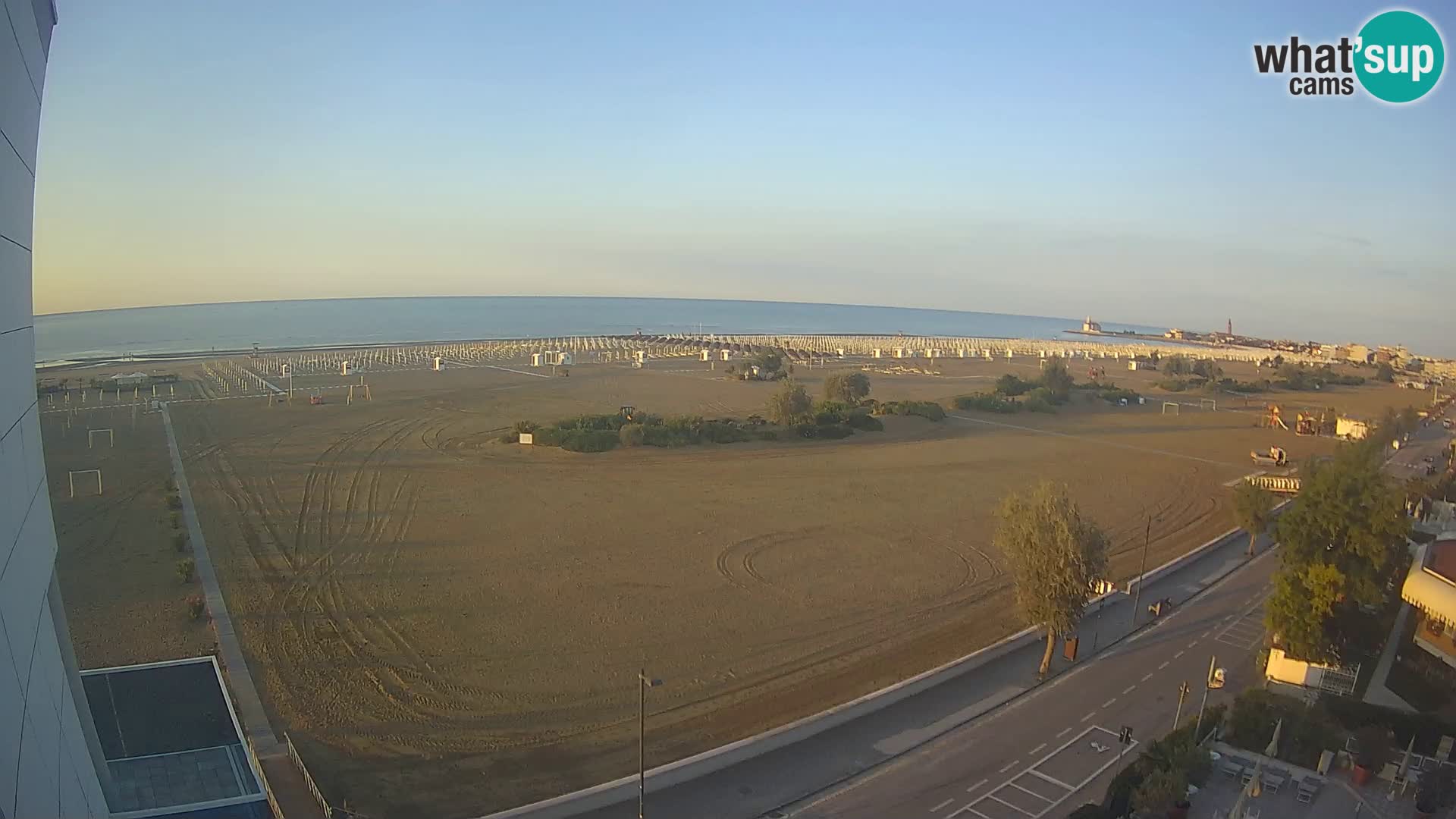 Hotel Panoramic v živo Caorle plaža Levante spletna kamera – Italija