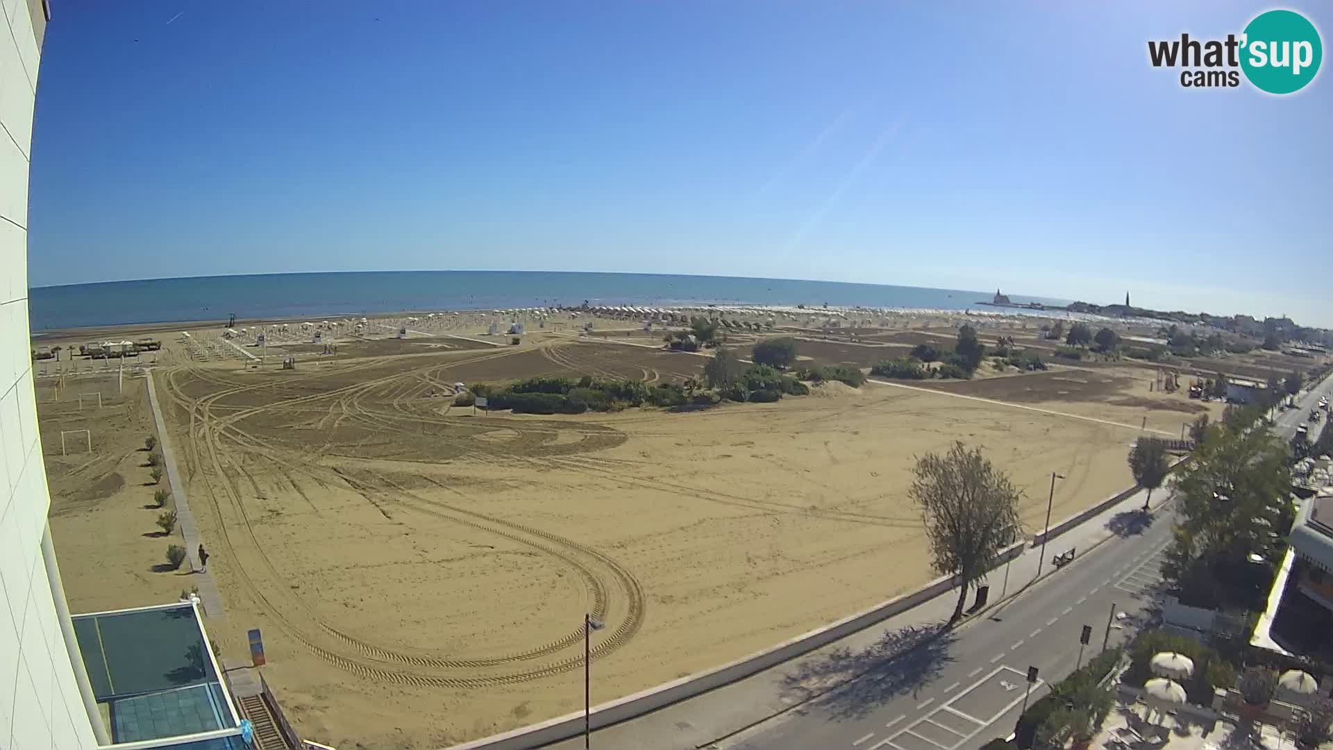 Hotel Panoramic v živo Caorle plaža Levante spletna kamera – Italija