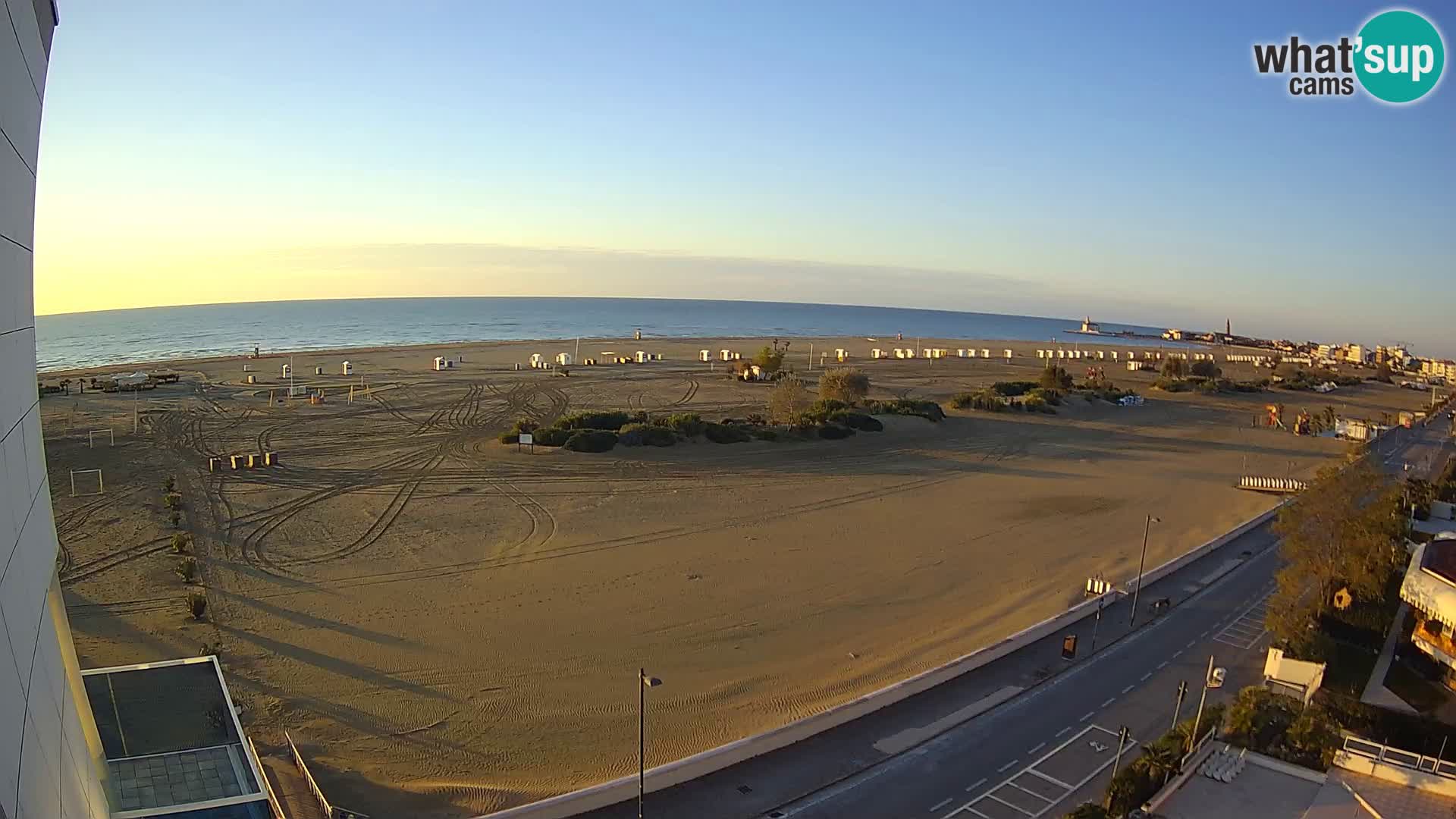 Hotel Panoramic v živo Caorle plaža Levante spletna kamera – Italija