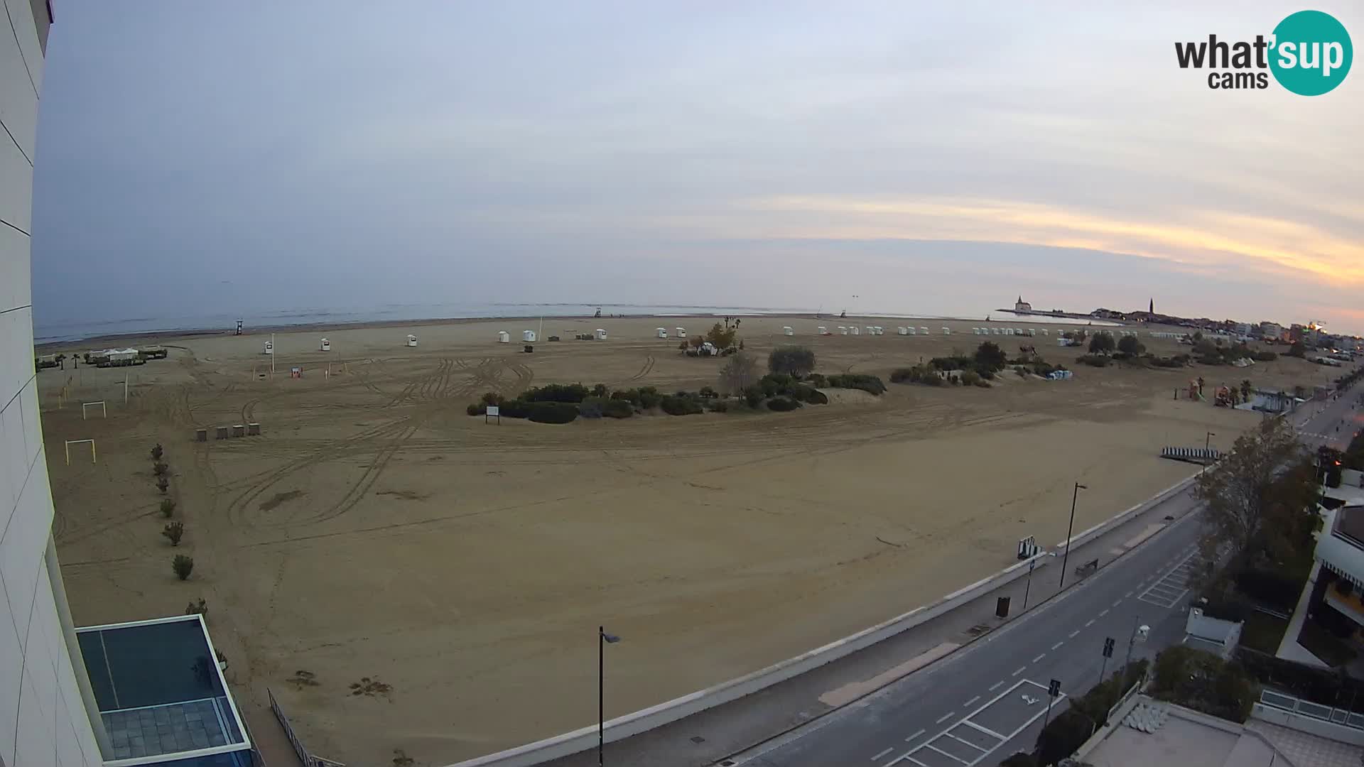 Hotel Panoramic v živo Caorle plaža Levante spletna kamera – Italija