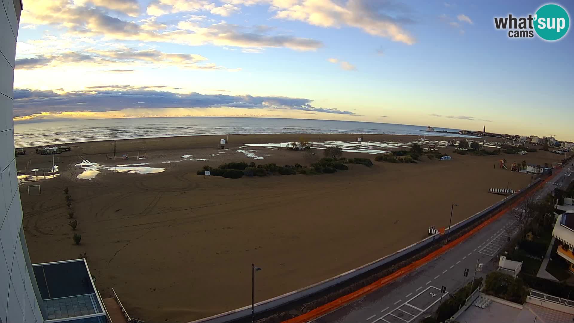Hotel Panoramic v živo Caorle plaža Levante spletna kamera – Italija