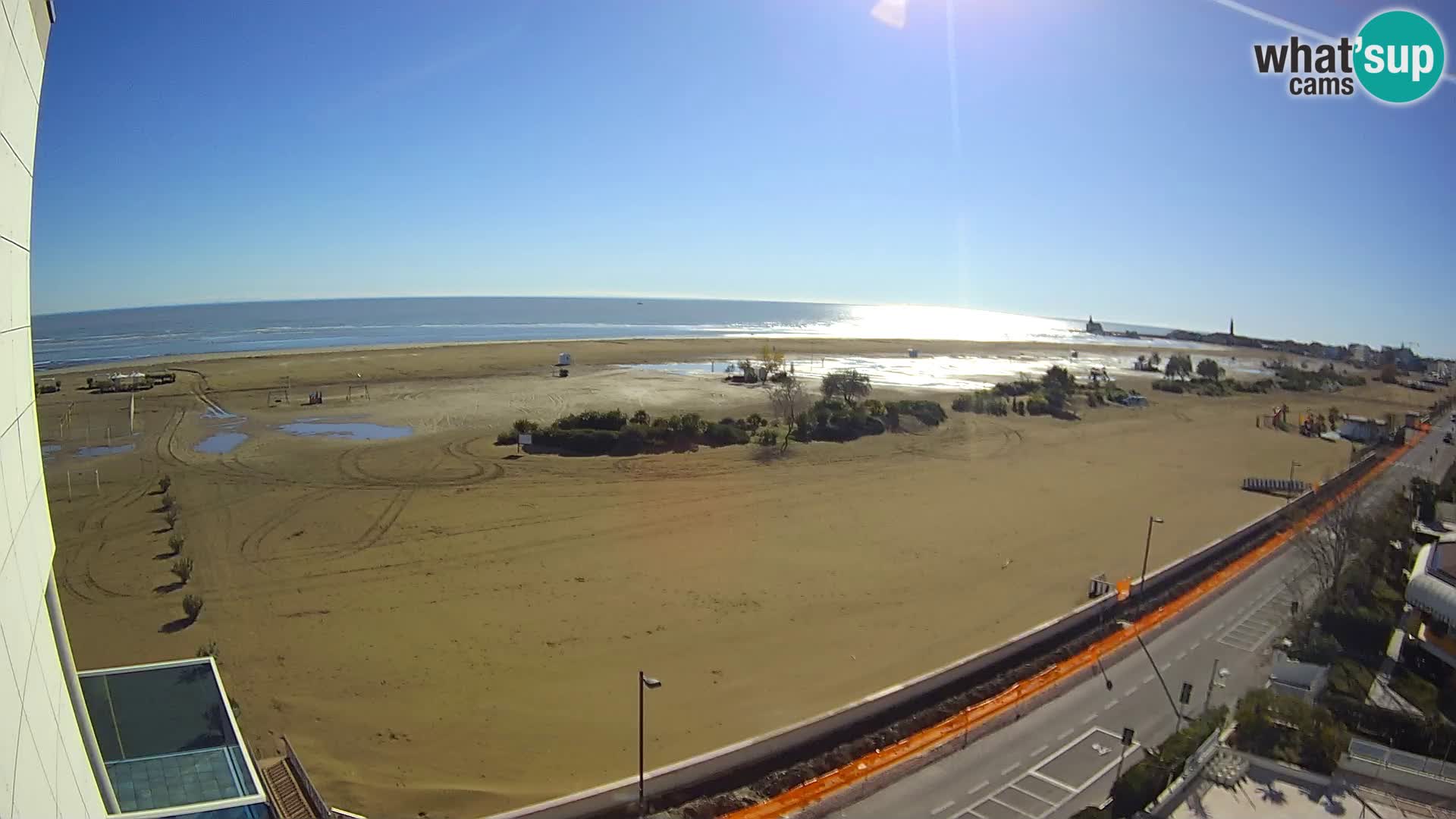 Hotel Panoramic v živo Caorle plaža Levante spletna kamera – Italija