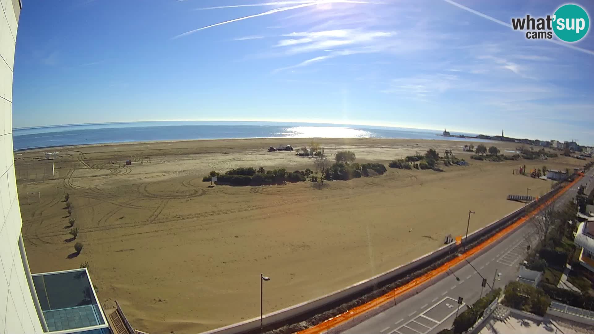 Hotel Panoramic v živo Caorle plaža Levante spletna kamera – Italija