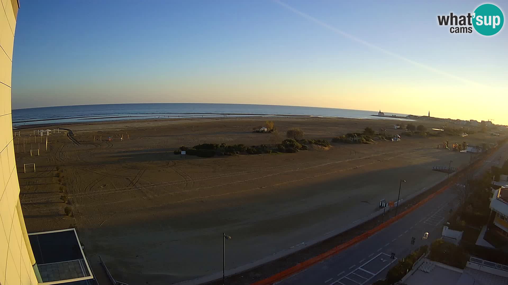 Hotel Panoramic v živo Caorle plaža Levante spletna kamera – Italija
