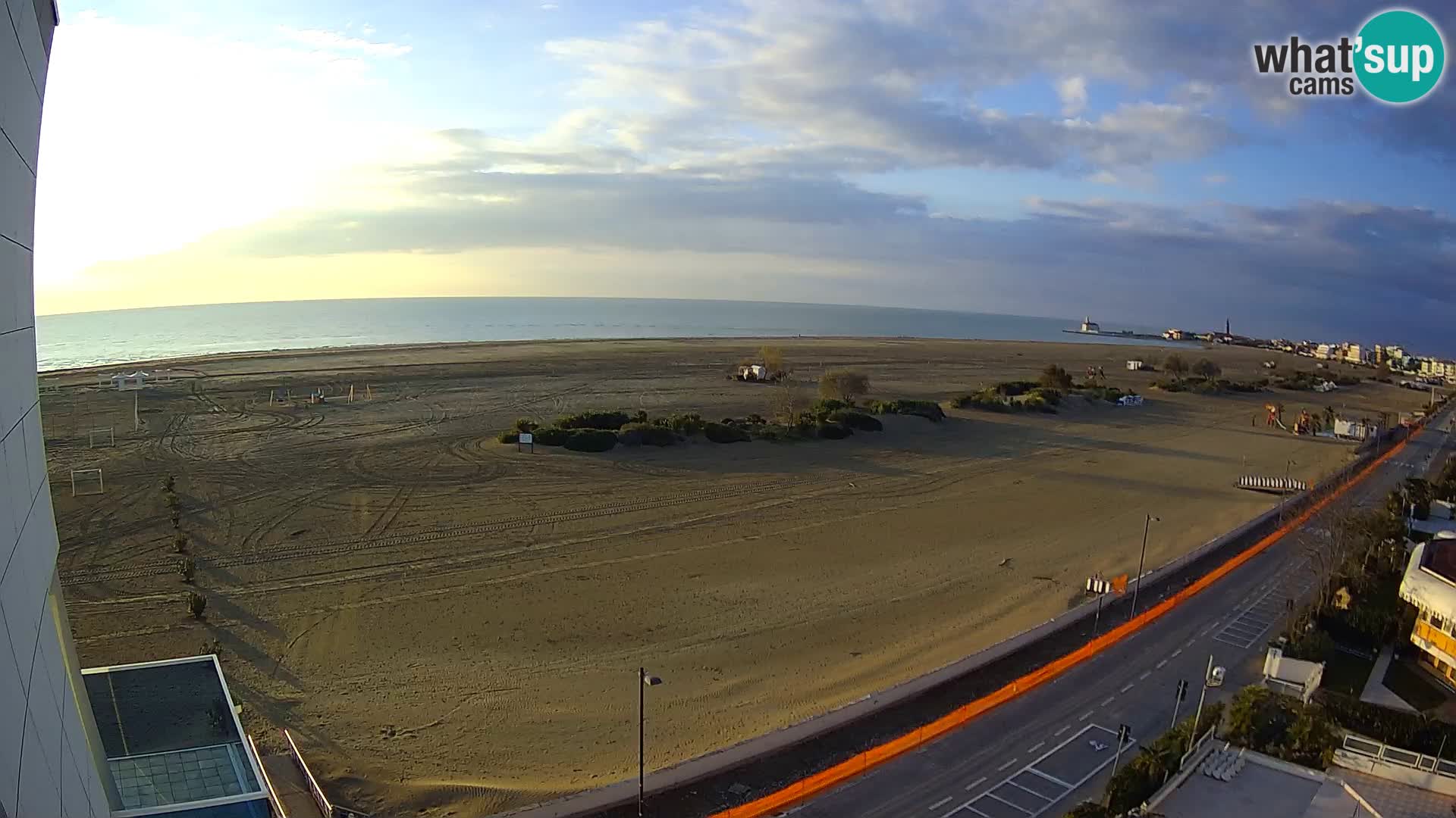 Hotel Panoramic u živo Caorle plaža Levante web kamera – Italija