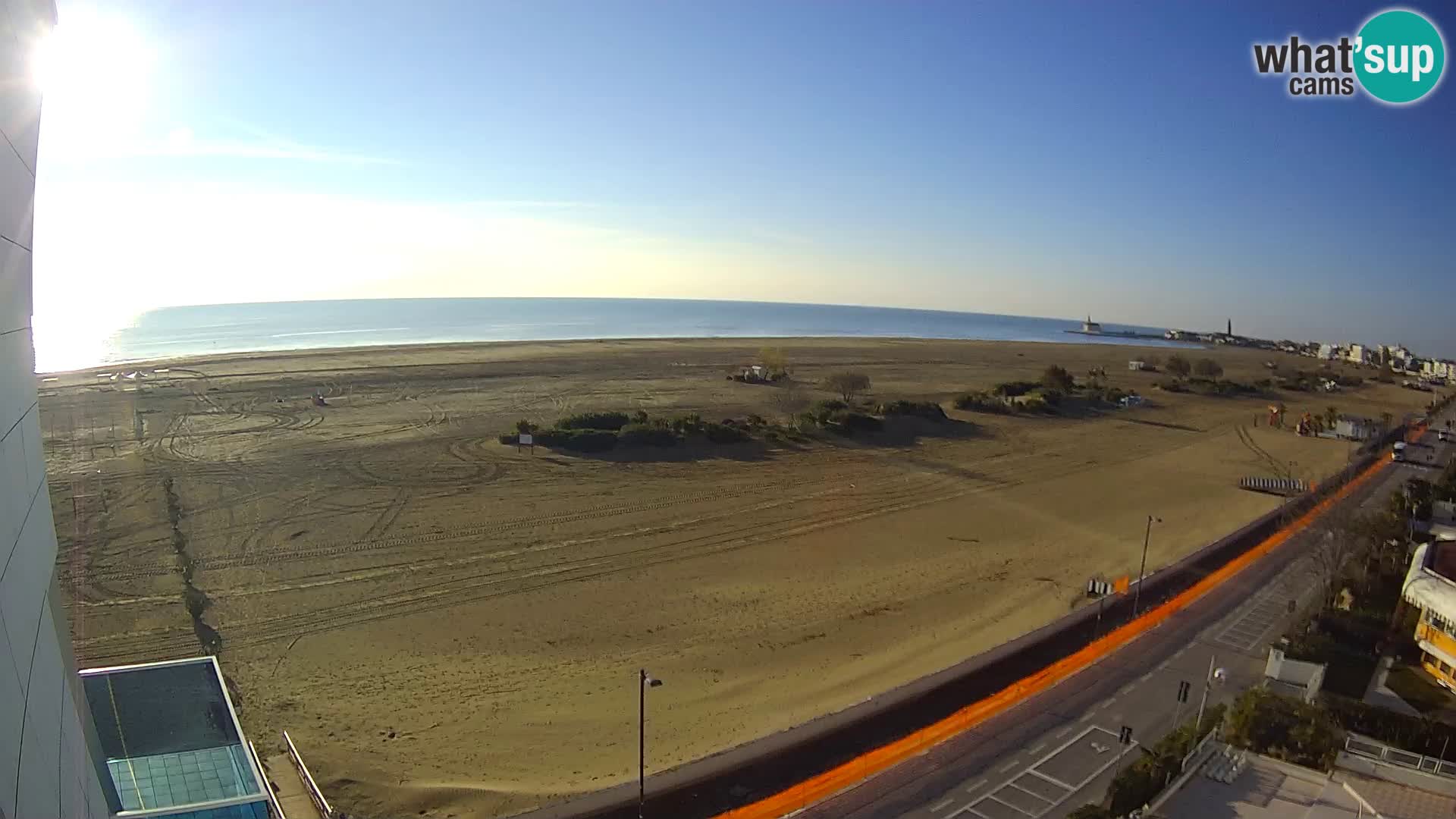Hotel Panoramic v živo Caorle plaža Levante spletna kamera – Italija