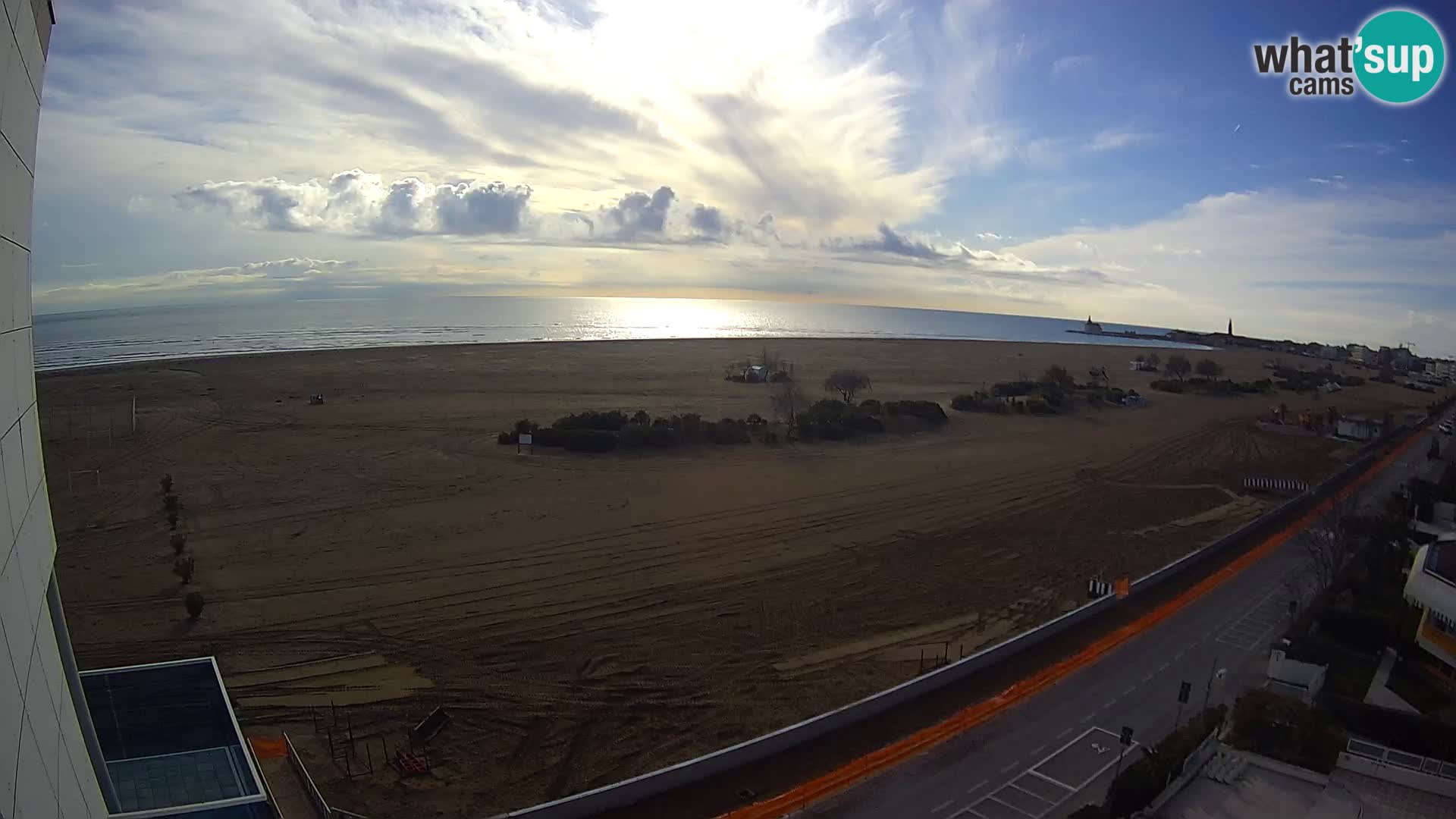 Hotel Panoramic v živo Caorle plaža Levante spletna kamera – Italija