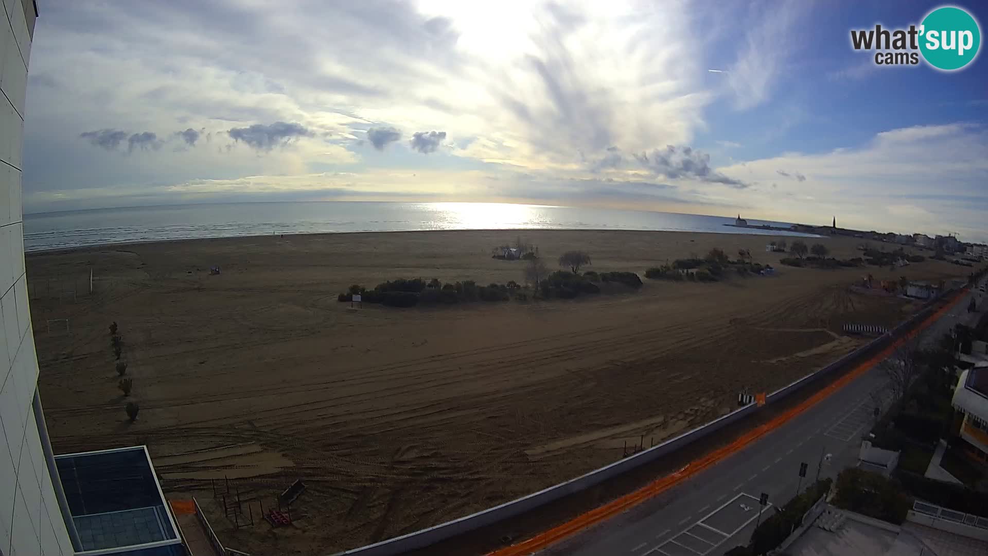 Hotel Panoramic v živo Caorle plaža Levante spletna kamera – Italija