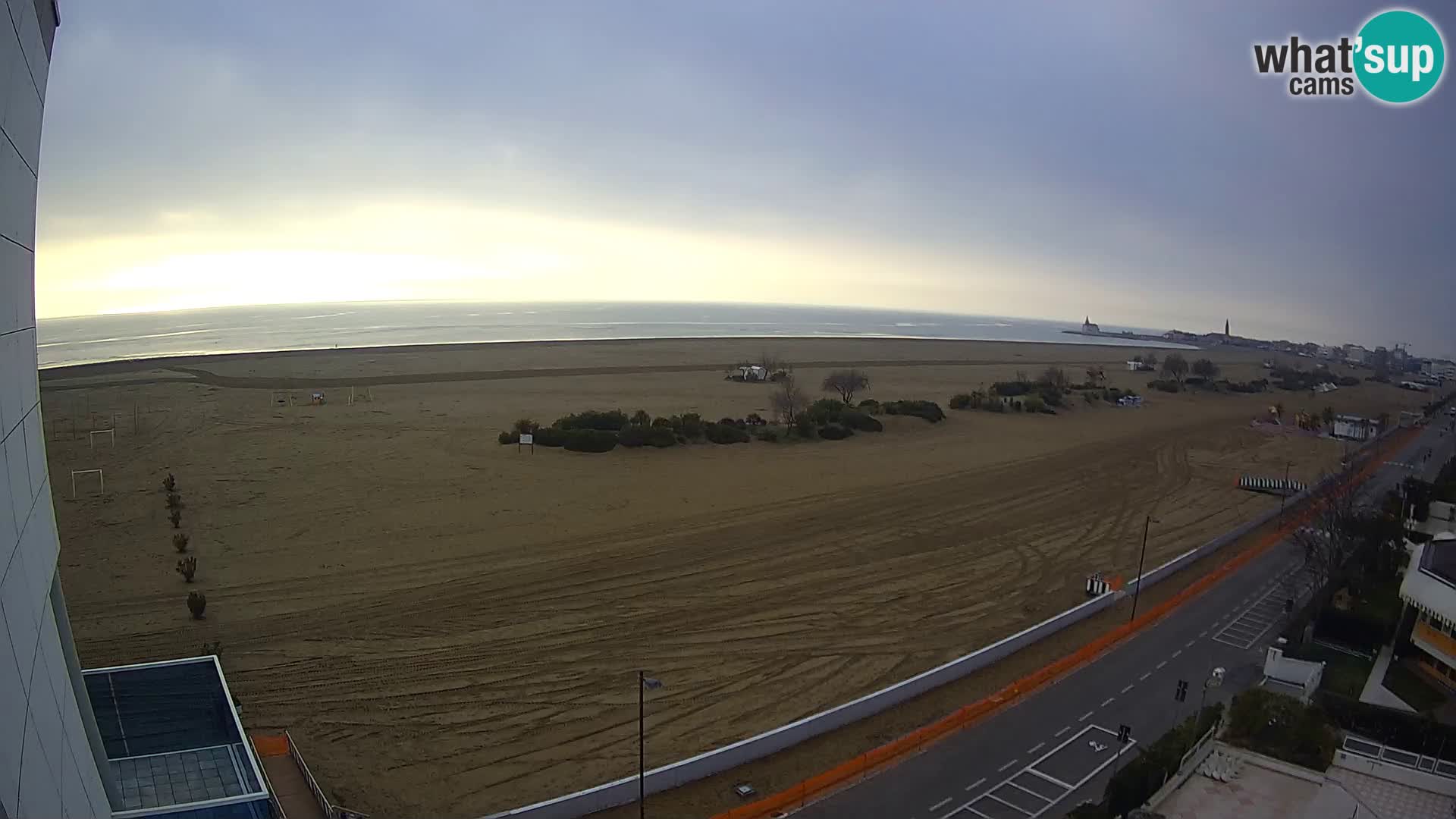 Hotel Panoramic u živo Caorle plaža Levante web kamera – Italija