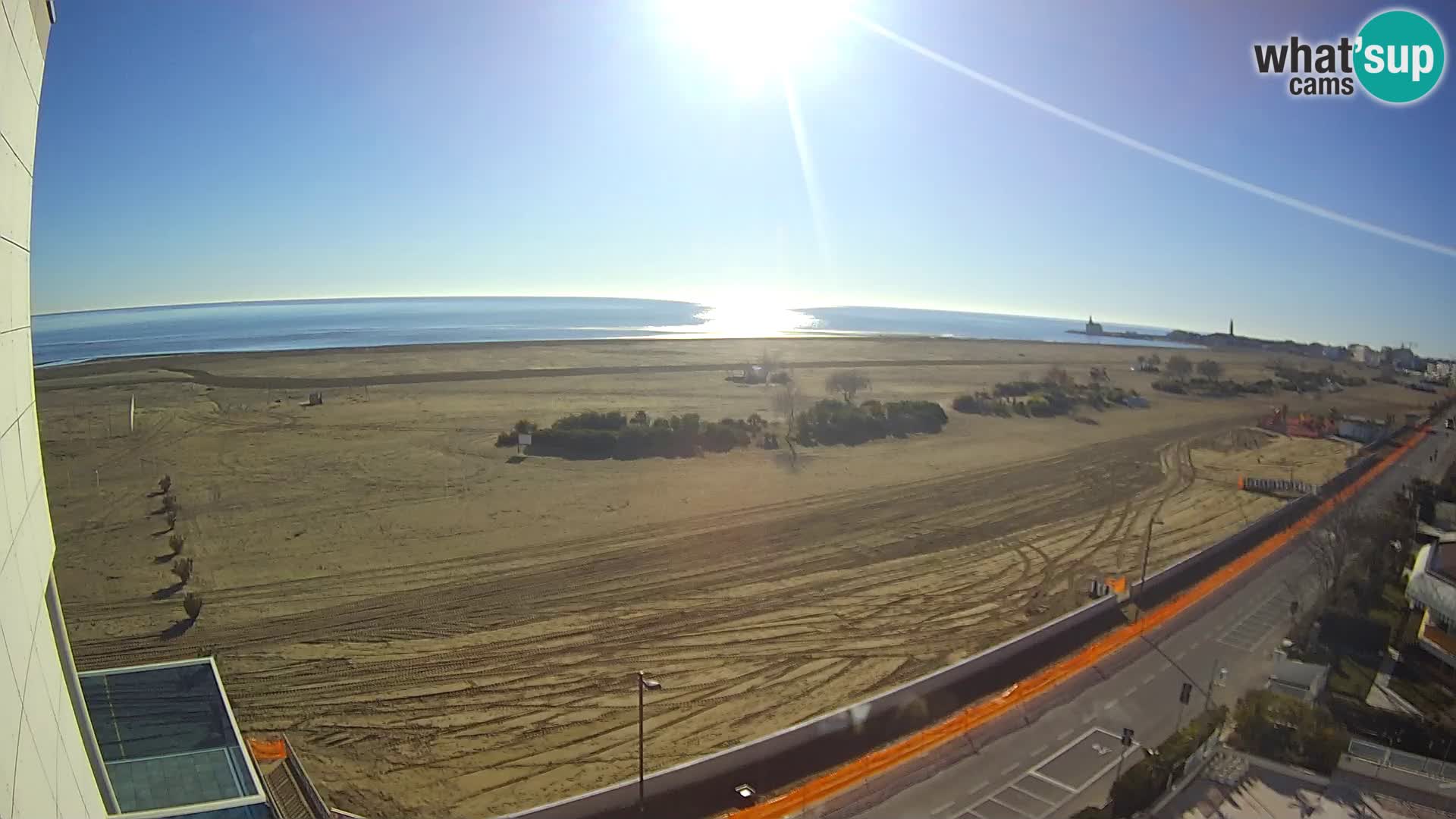 Hotel Panoramic v živo Caorle plaža Levante spletna kamera – Italija