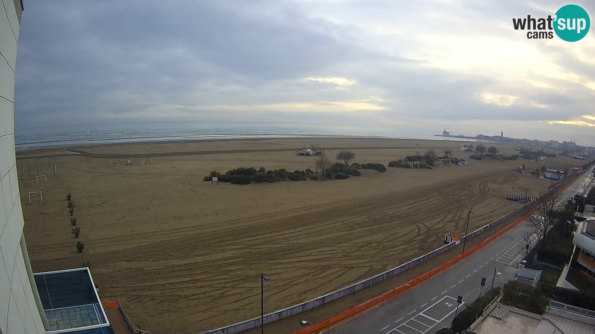 Hotel Panoramic u živo Caorle plaža Levante web kamera – Italija