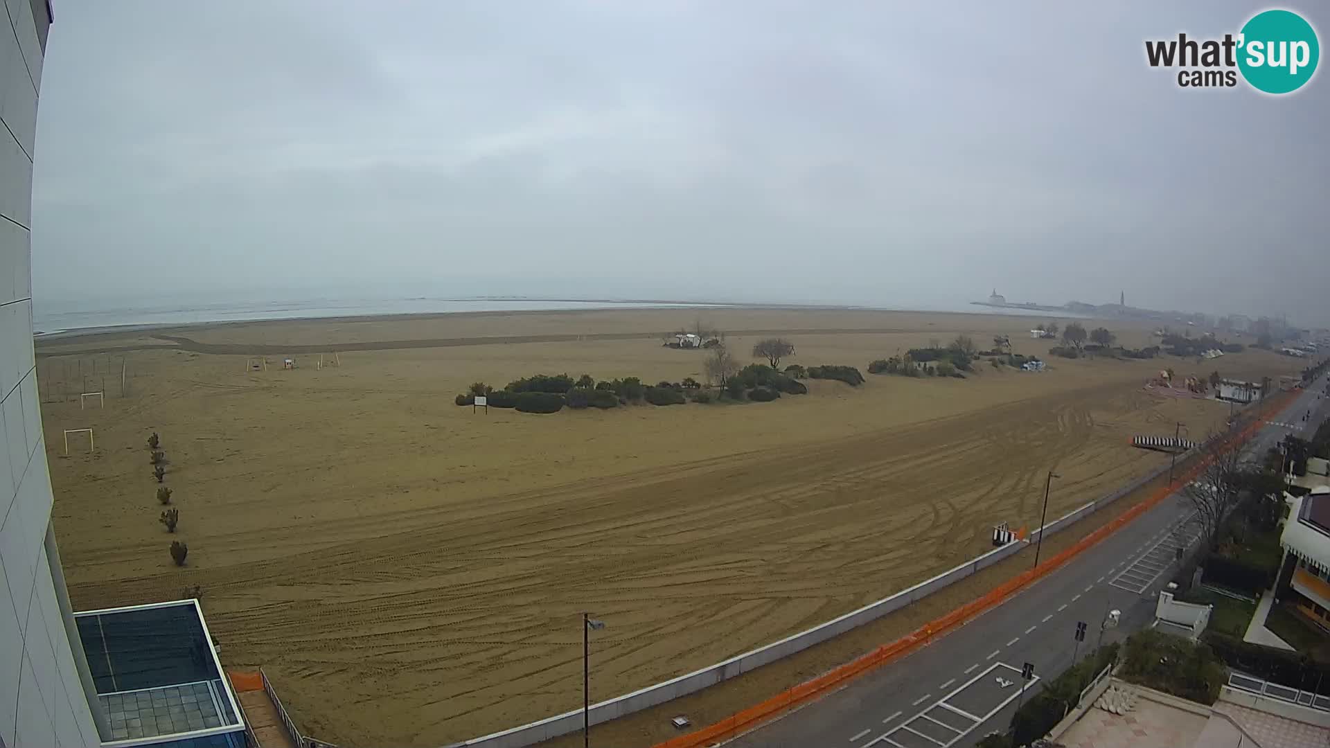 Hotel Panoramic v živo Caorle plaža Levante spletna kamera – Italija