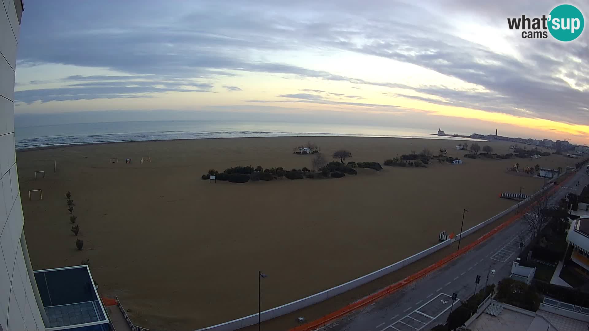 Hotel Panoramic u živo Caorle plaža Levante web kamera – Italija