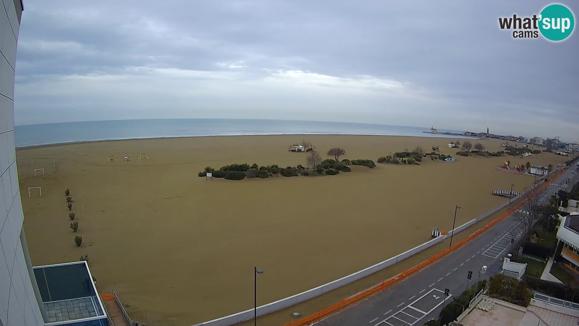 Hotel Panoramic u živo Caorle plaža Levante web kamera – Italija