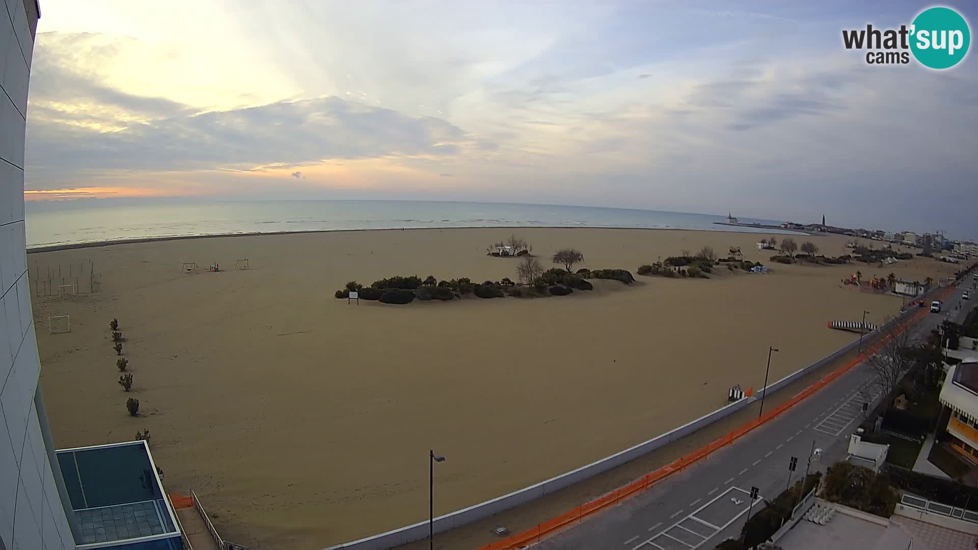 Hotel Panoramic u živo Caorle plaža Levante web kamera – Italija