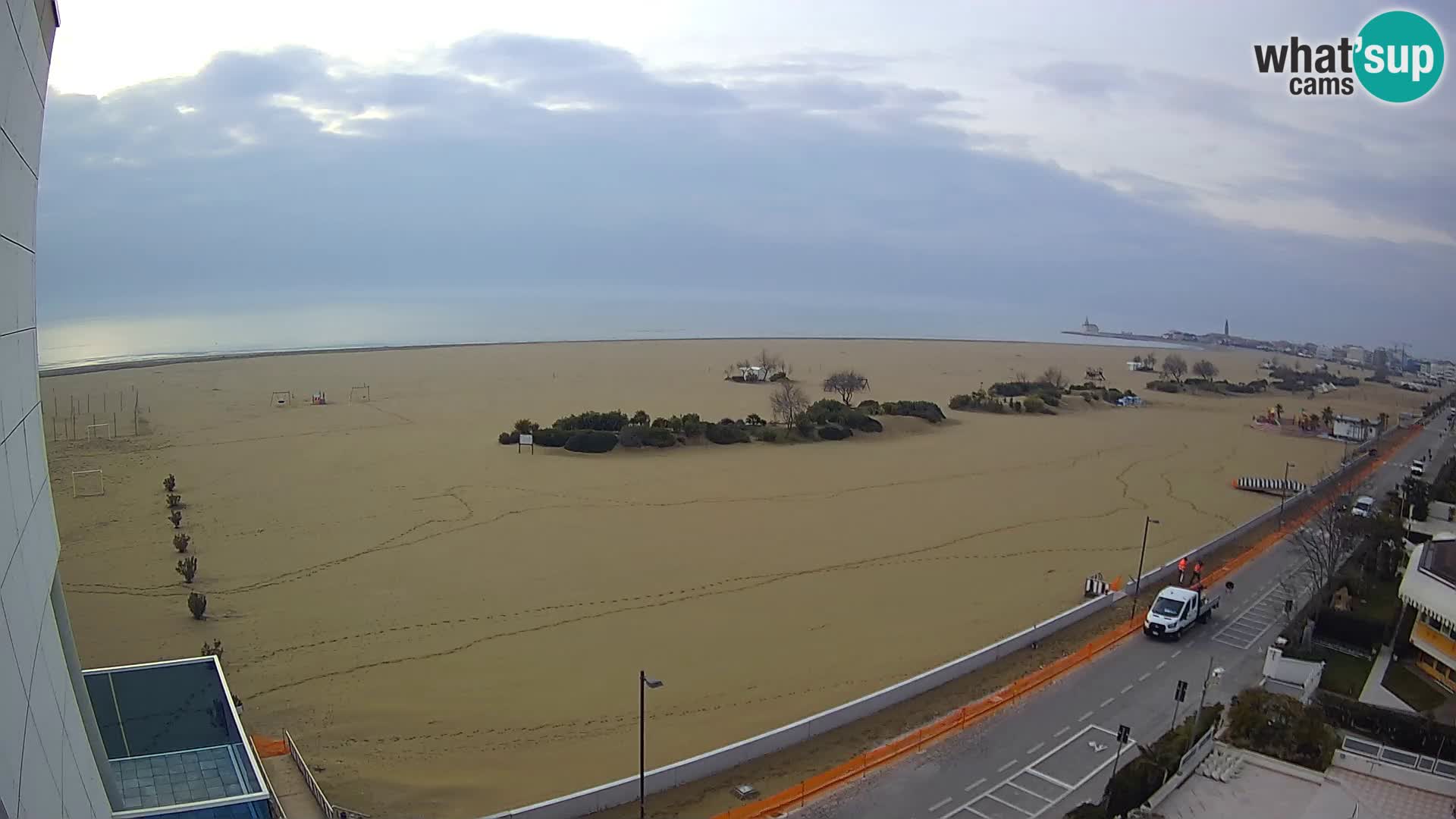 Hotel Panoramic u živo Caorle plaža Levante web kamera – Italija