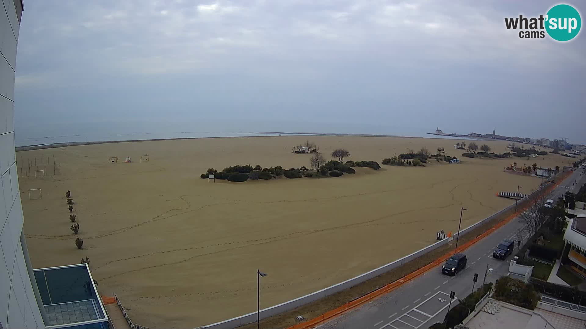 Hotel Panoramic v živo Caorle plaža Levante spletna kamera – Italija