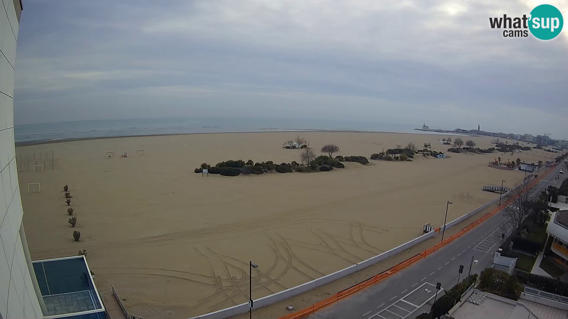 Hotel Panoramic u živo Caorle plaža Levante web kamera – Italija