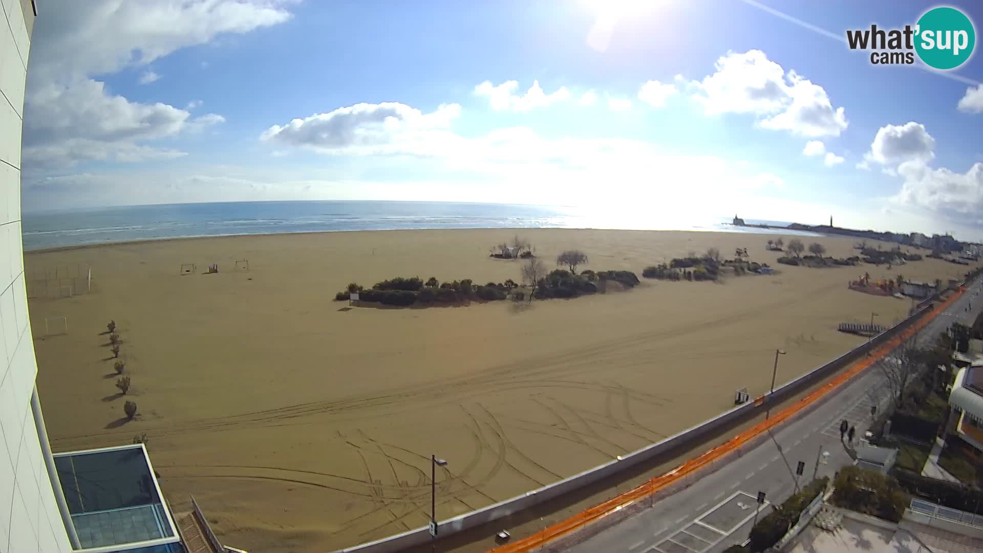 Hotel Panoramic u živo Caorle plaža Levante web kamera – Italija