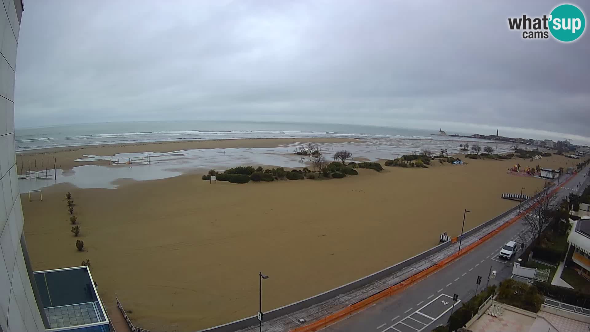 Hotel Panoramic v živo Caorle plaža Levante spletna kamera – Italija