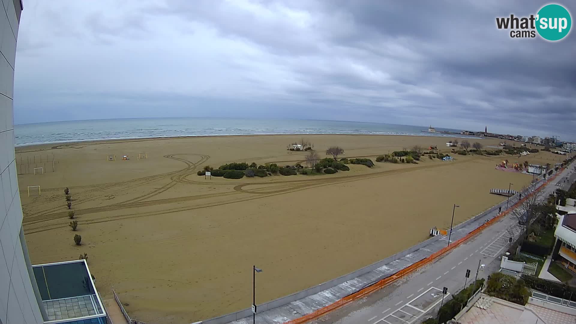 Hotel Panoramic u živo Caorle plaža Levante web kamera – Italija