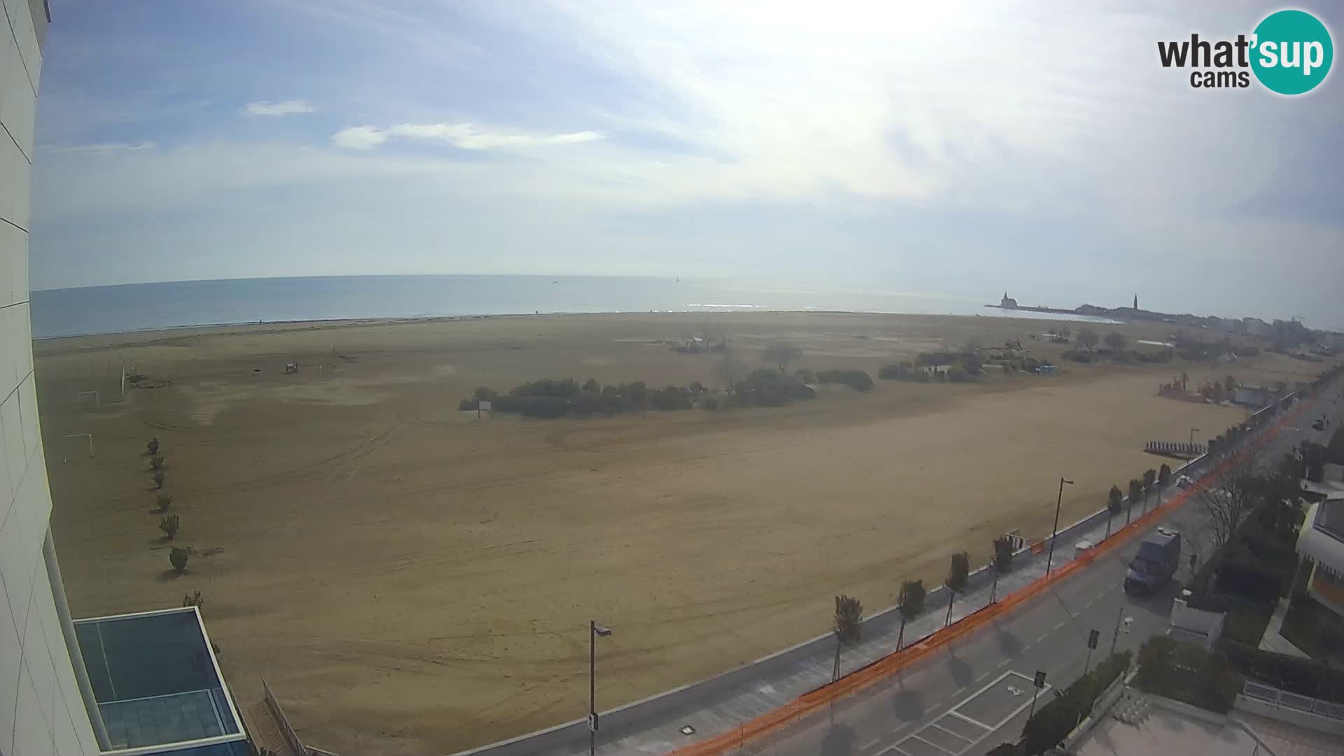 Hotel Panoramic v živo Caorle plaža Levante spletna kamera – Italija
