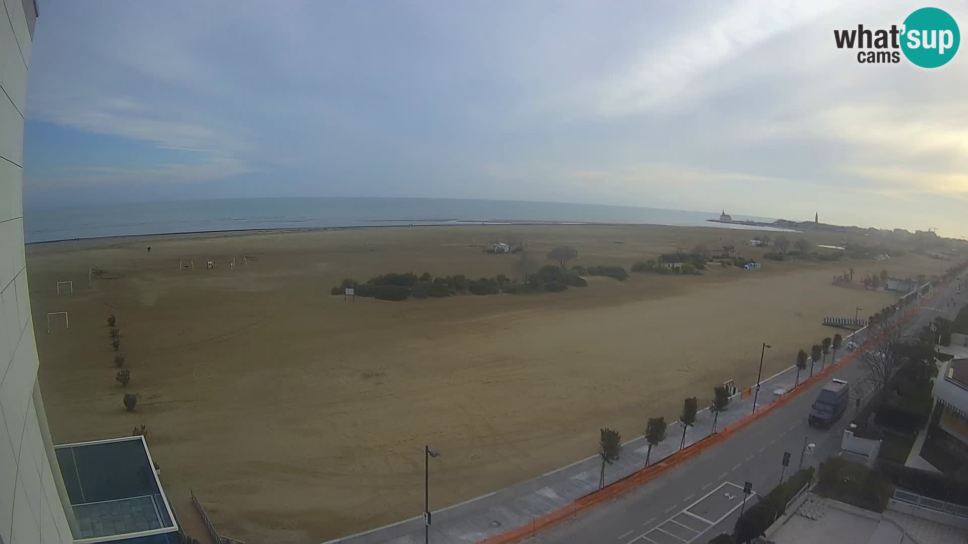 Hotel Panoramic v živo Caorle plaža Levante spletna kamera – Italija