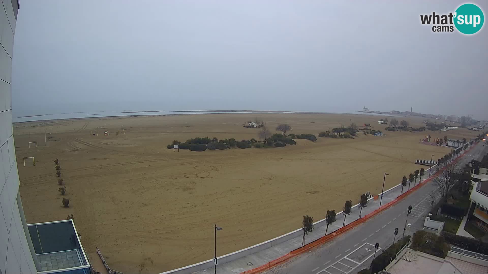 Hotel Panoramic u živo Caorle plaža Levante web kamera – Italija