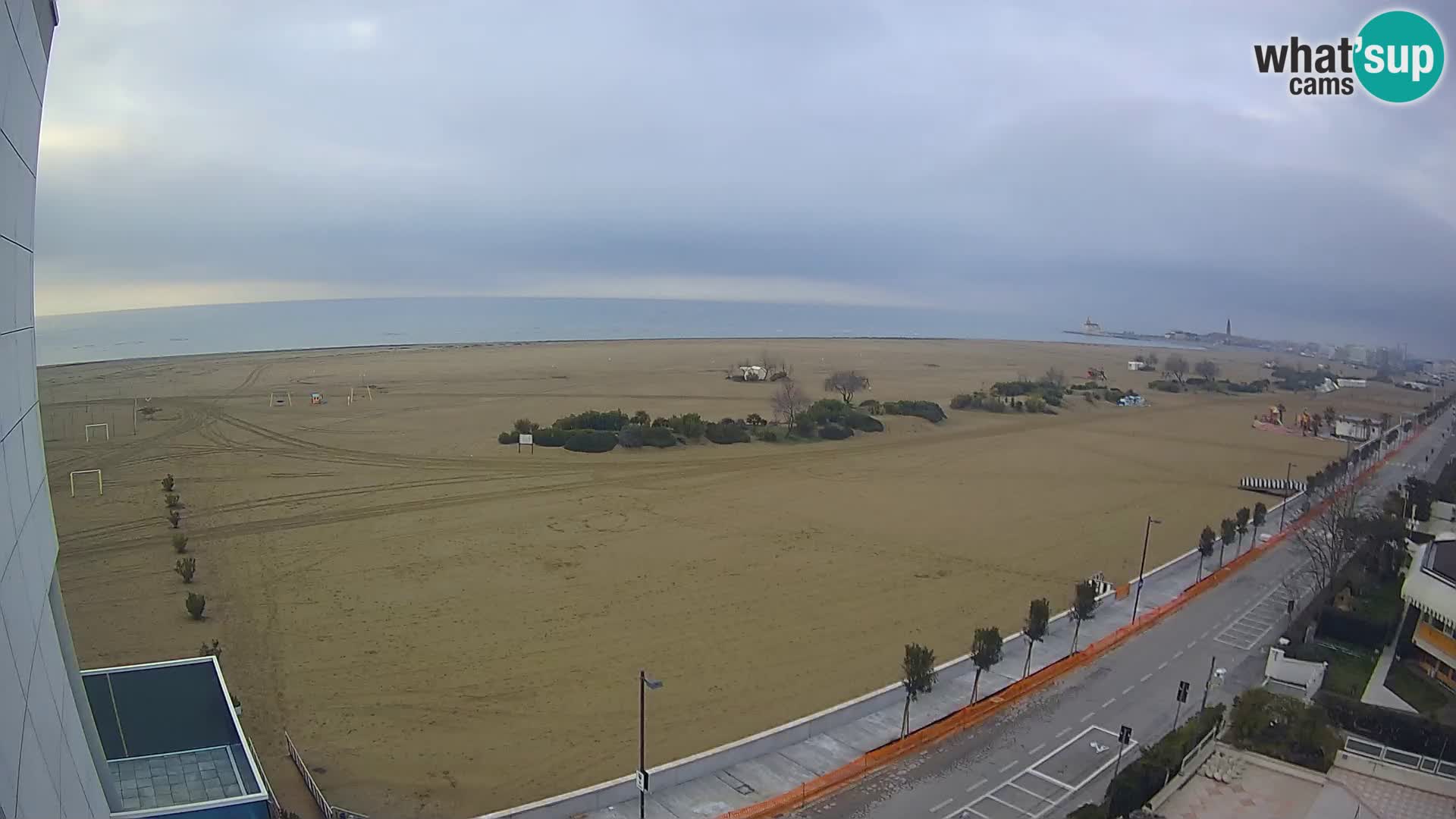 Hotel Panoramic u živo Caorle plaža Levante web kamera – Italija