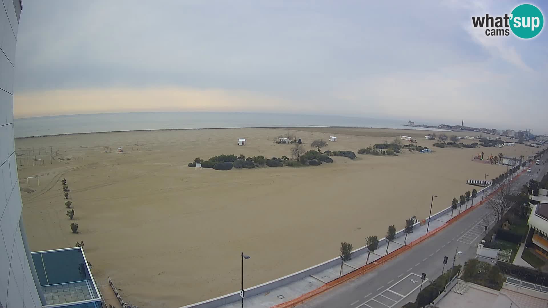 Hotel Panoramic u živo Caorle plaža Levante web kamera – Italija