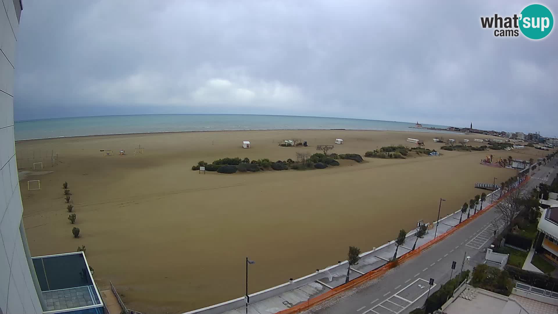 Hotel Panoramic u živo Caorle plaža Levante web kamera – Italija