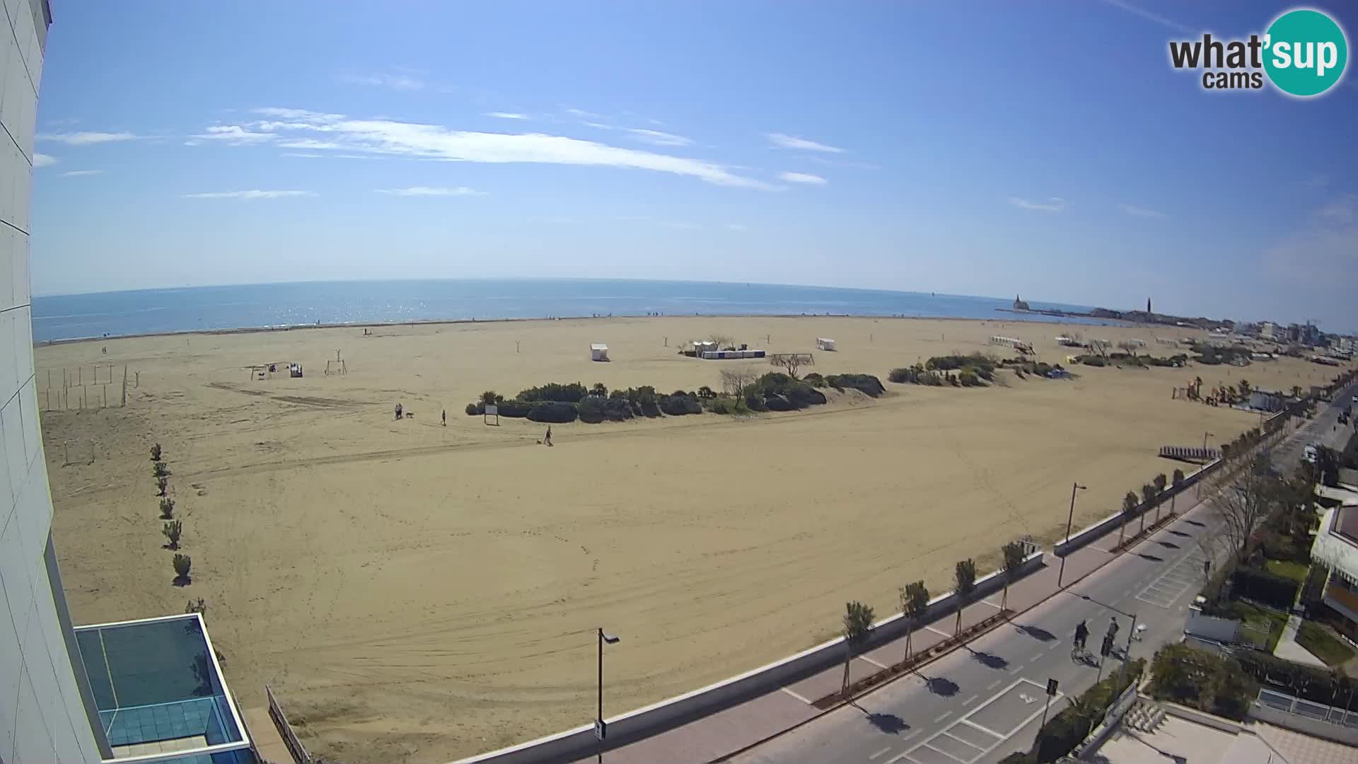 Hotel Panoramic v živo Caorle plaža Levante spletna kamera – Italija