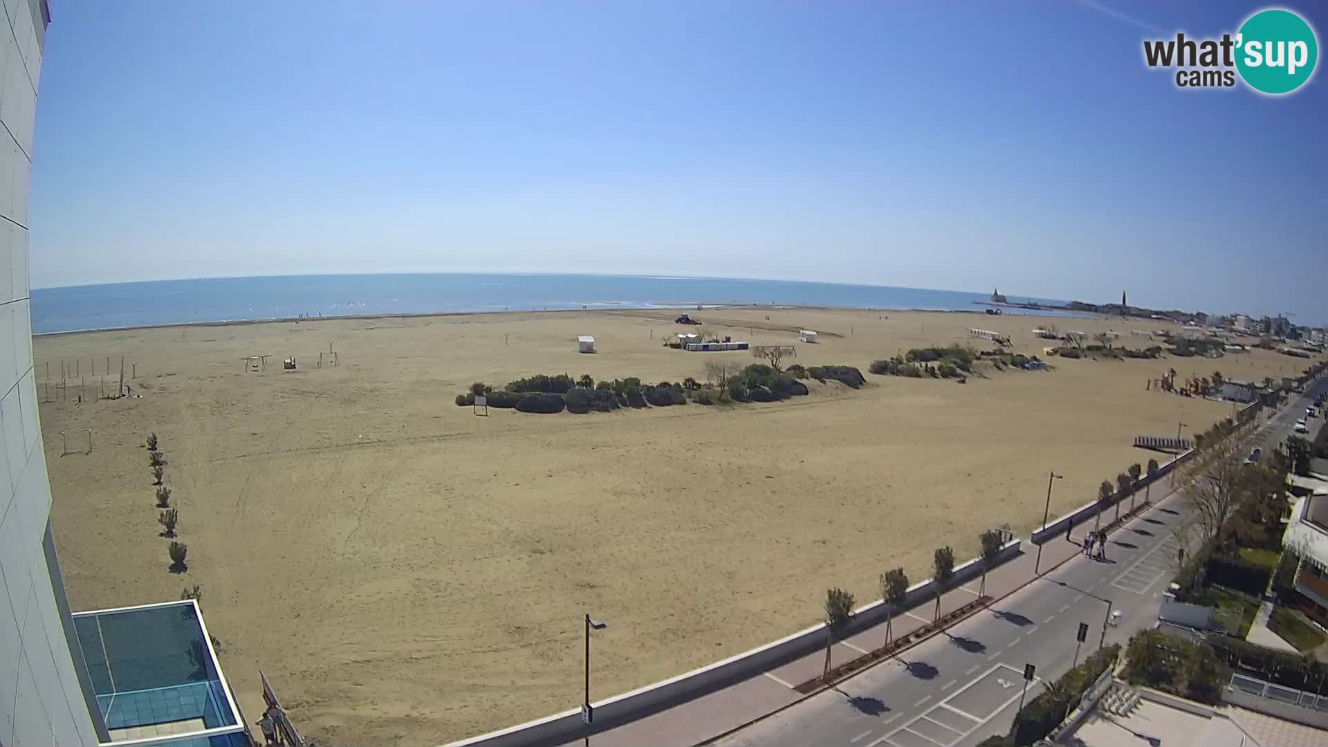 Hotel Panoramic v živo Caorle plaža Levante spletna kamera – Italija
